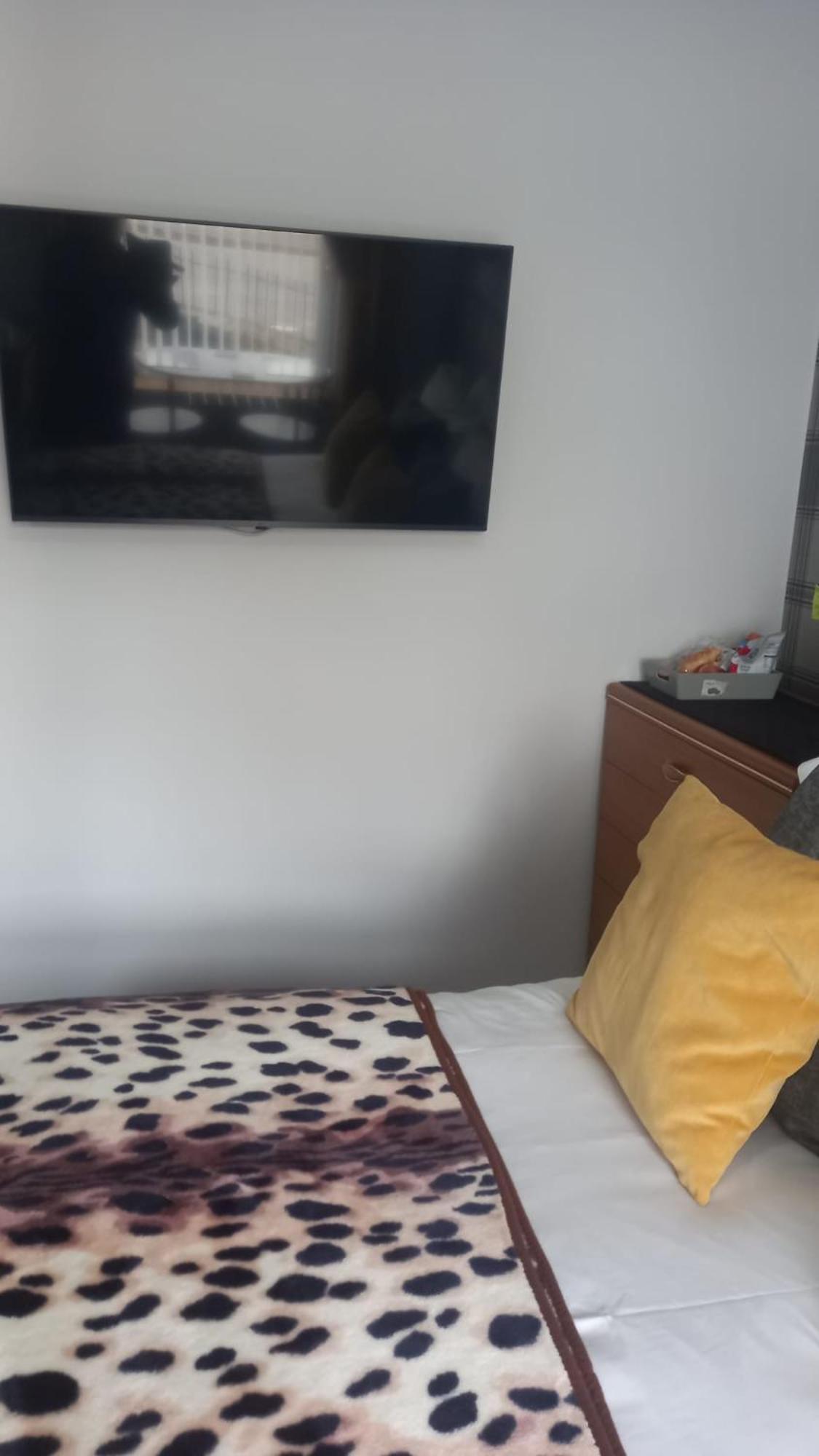 Fairfield Townhouse Guest House Инвернес Екстериор снимка